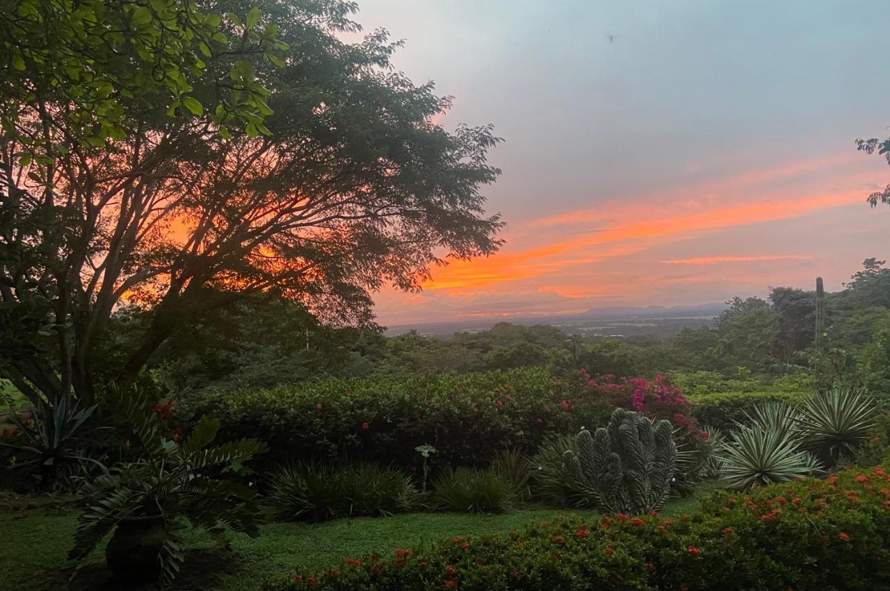 Casa De Veraneo Quinta Las Trillizas Esparza Экстерьер фото